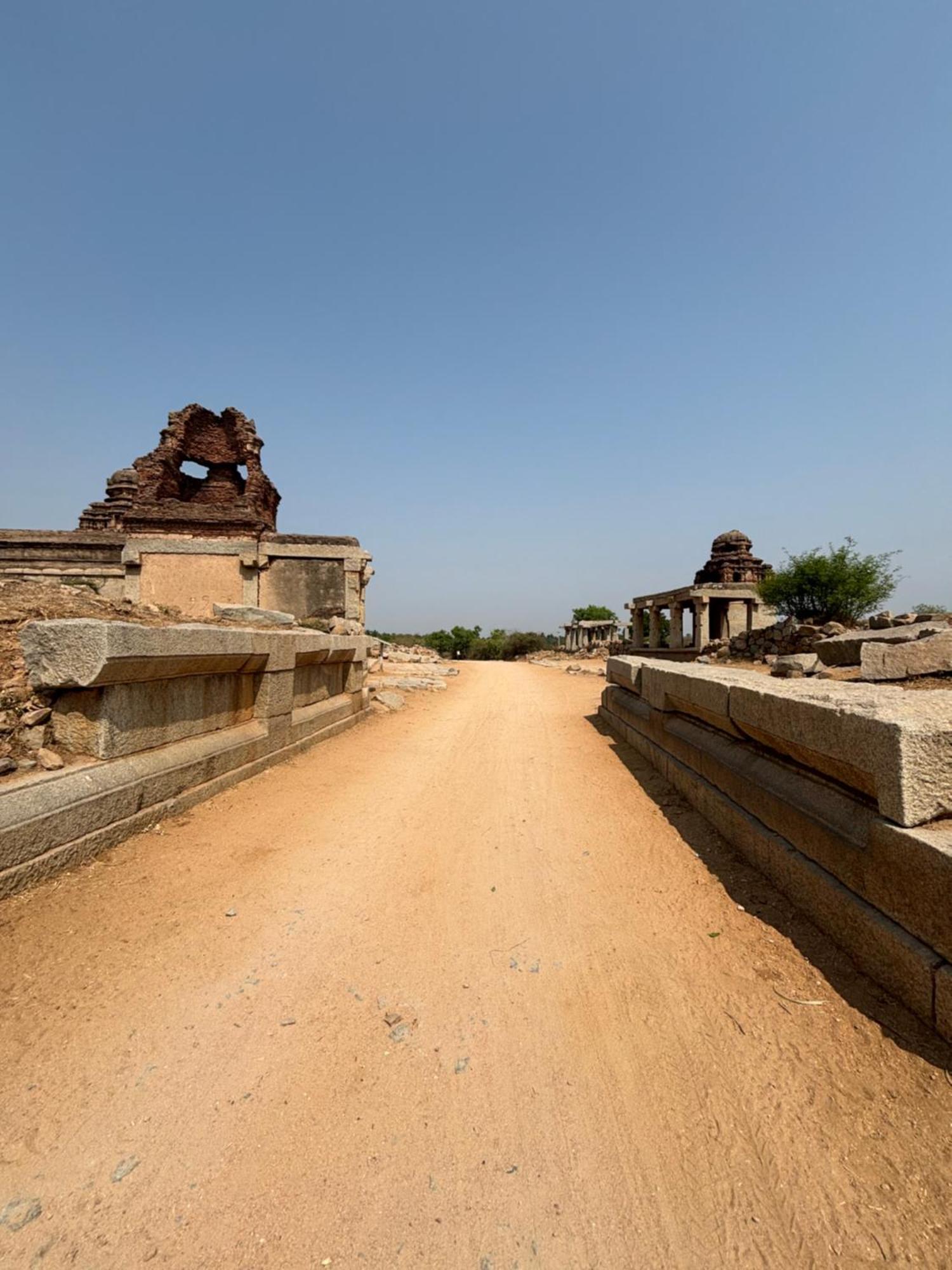 Mahesh Guest House Hampi Buitenkant foto